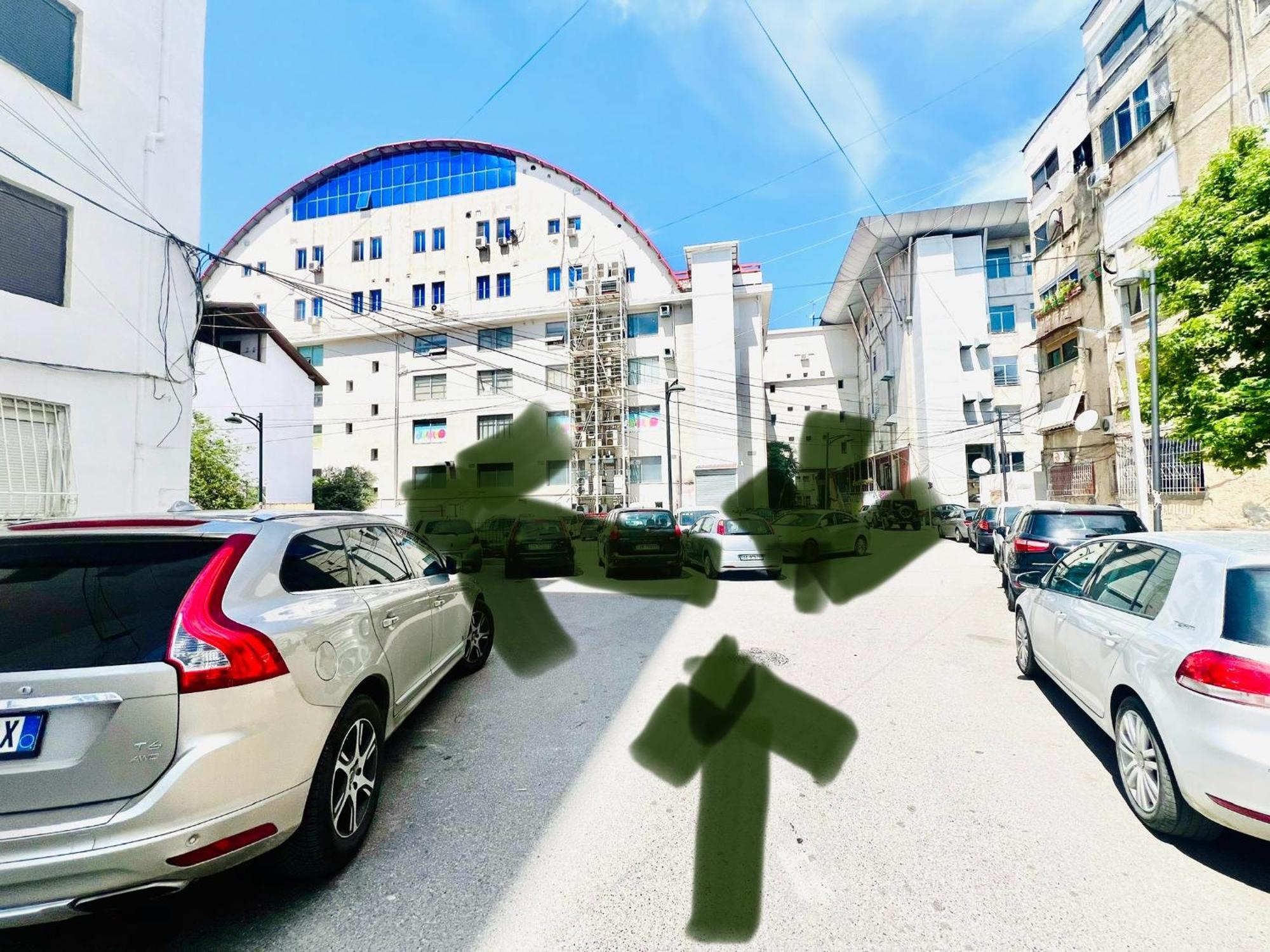 Lovely 3-Bedroom Rental Unit In Durrës Eksteriør bilde